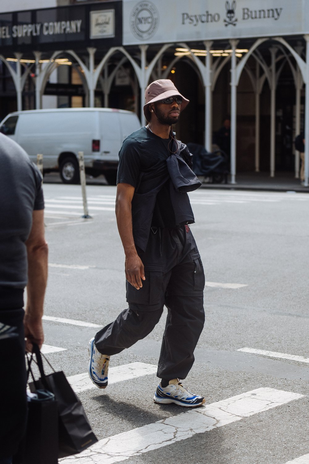 , Plus/moins — Street Style Hommes